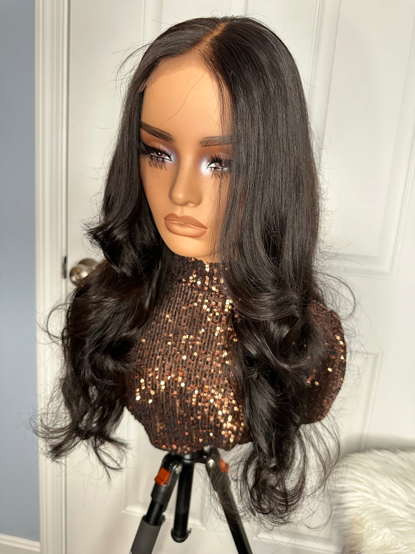 20” Curtain Bangs wig