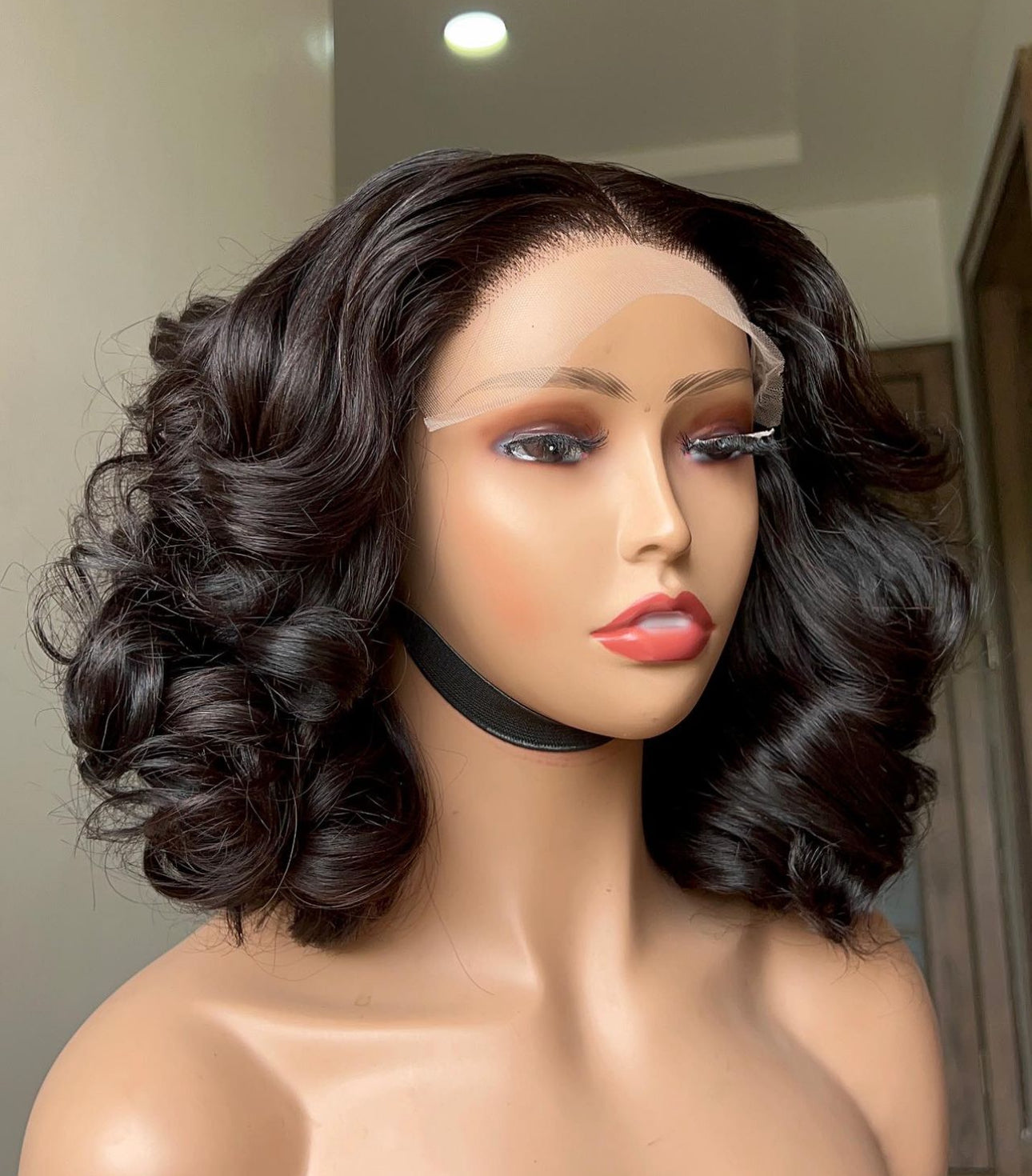 Ene 10” 200g super bouncy lace wig