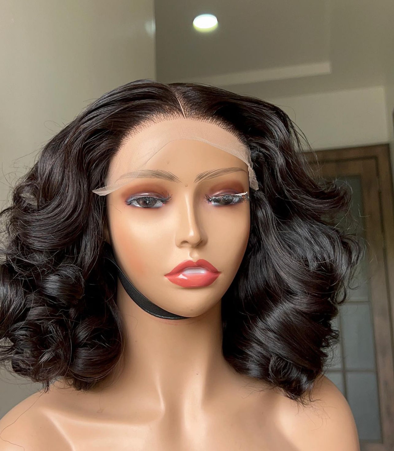 Ene 10” 200g super bouncy lace wig