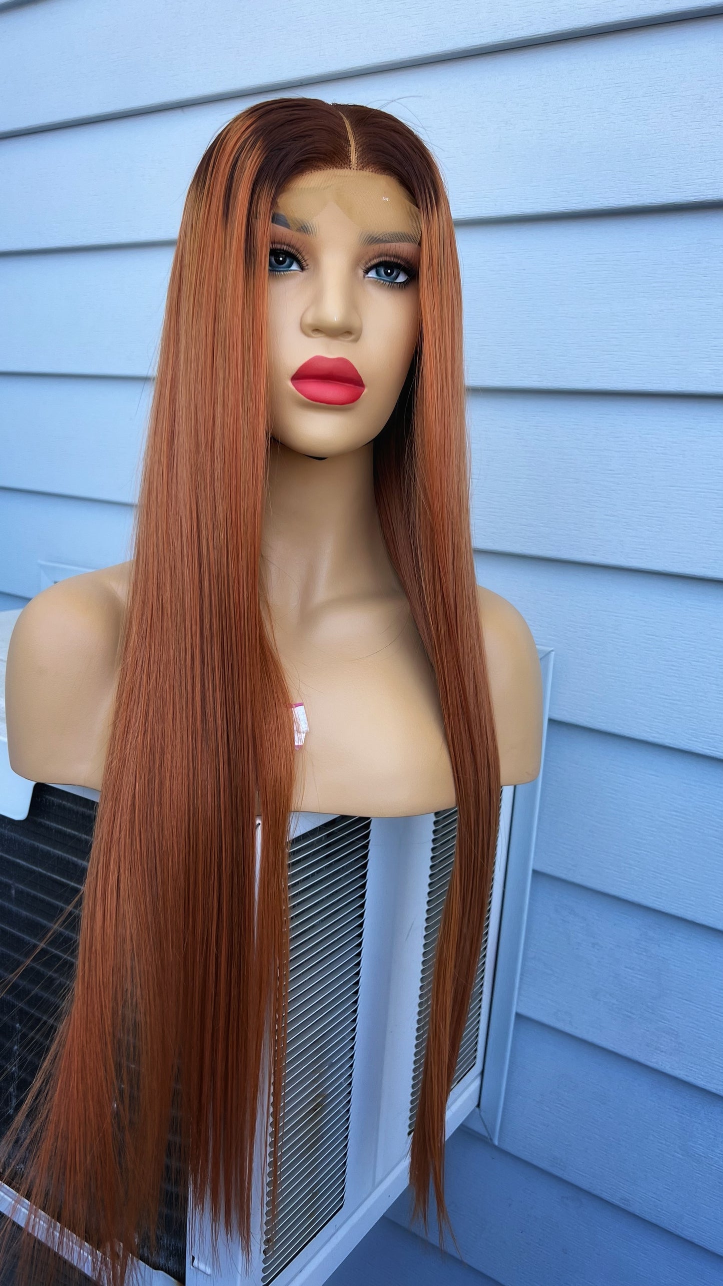 28” ORANGE BONE STRAIGHT CLOSURE WIG