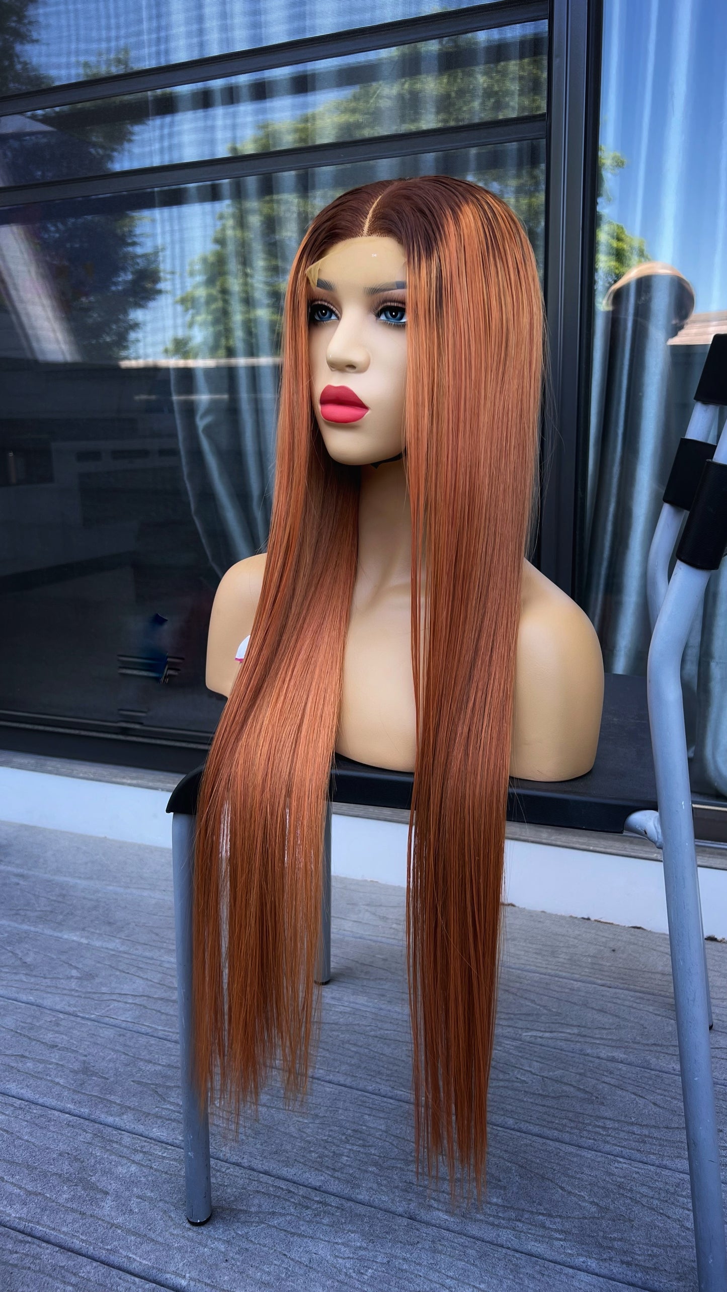 28” ORANGE BONE STRAIGHT CLOSURE WIG